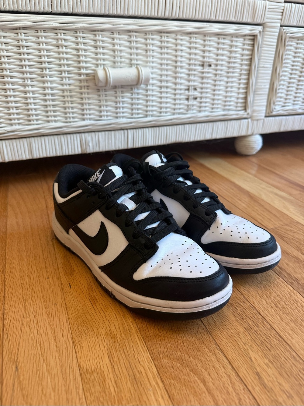 Nike Panda Dunks